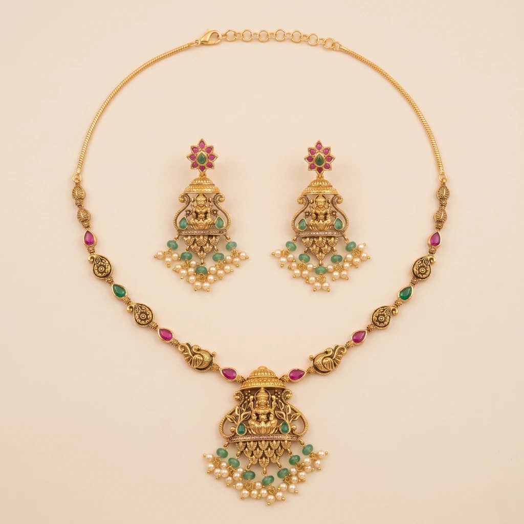 The Padmashri Temple Necklace Set image 2