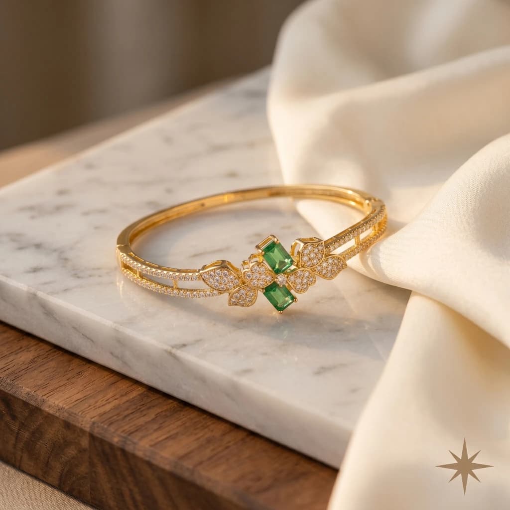 Gold Emerald Green Stone Openable Bangle image 3