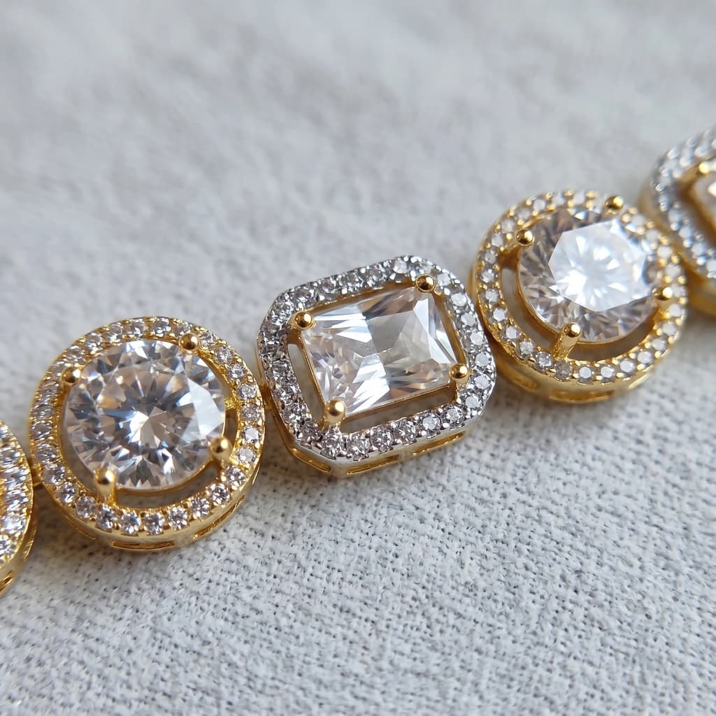 QDORA Gold White Stone Geometric Link Bracelet image 2