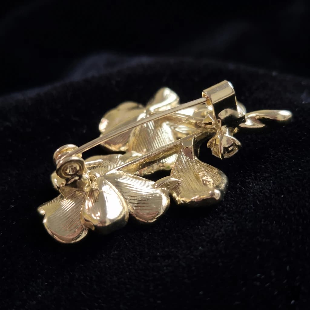 QDORA Pink Floral Enamel Crystal Saree Brooch image 3